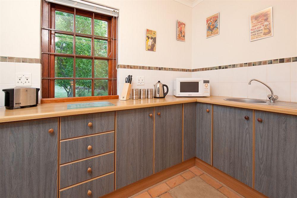 פרנצ'הוק La Galiniere Guest Cottages מראה חיצוני תמונה