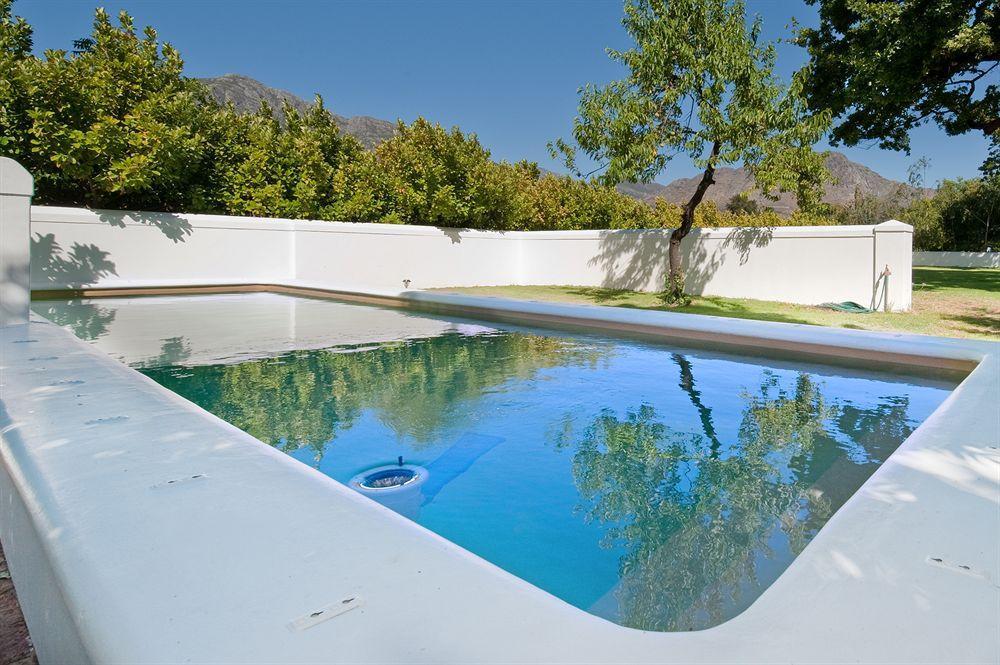פרנצ'הוק La Galiniere Guest Cottages מראה חיצוני תמונה